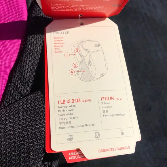 NWT The North Face 29L Pivoter Backpack Purple - Picture 9 of 9